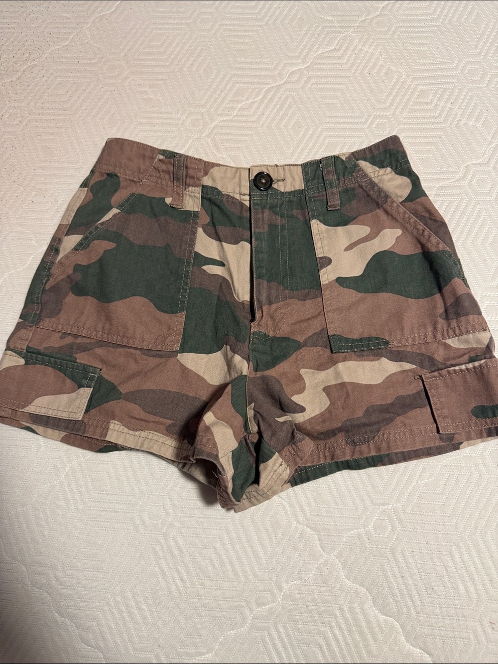 Forever 21 Camo Cargo Shorts - Green & Brown